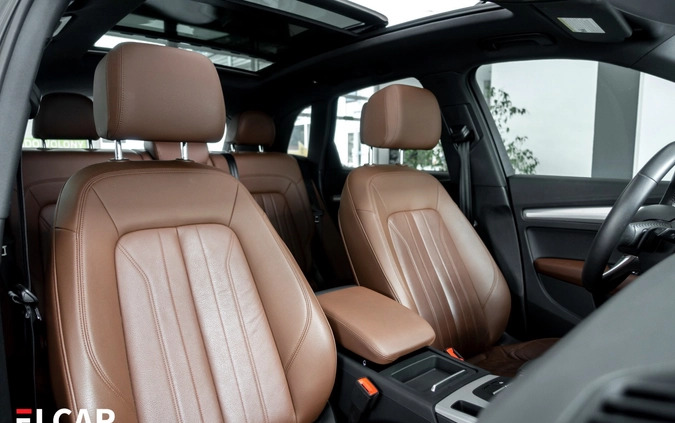 Audi Q5 cena 137500 przebieg: 39000, rok produkcji 2018 z Wrocław małe 211